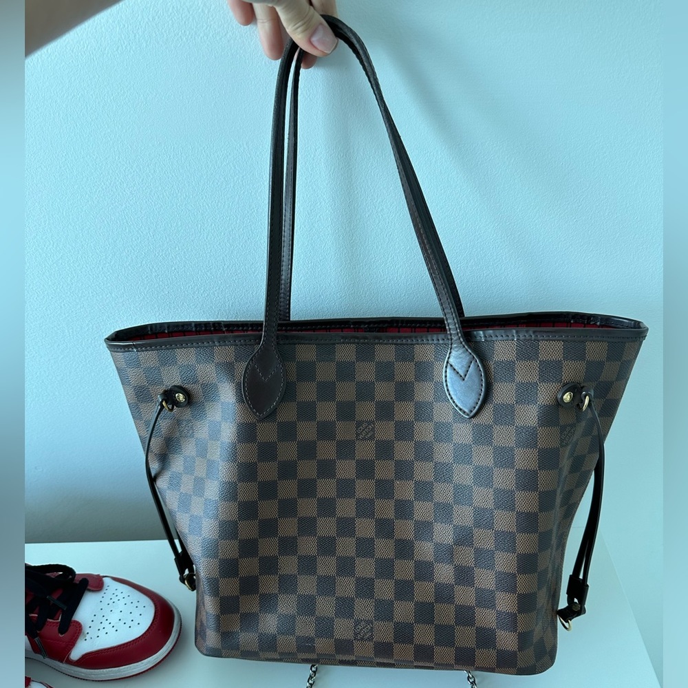 Luis Vuitton Never full bag